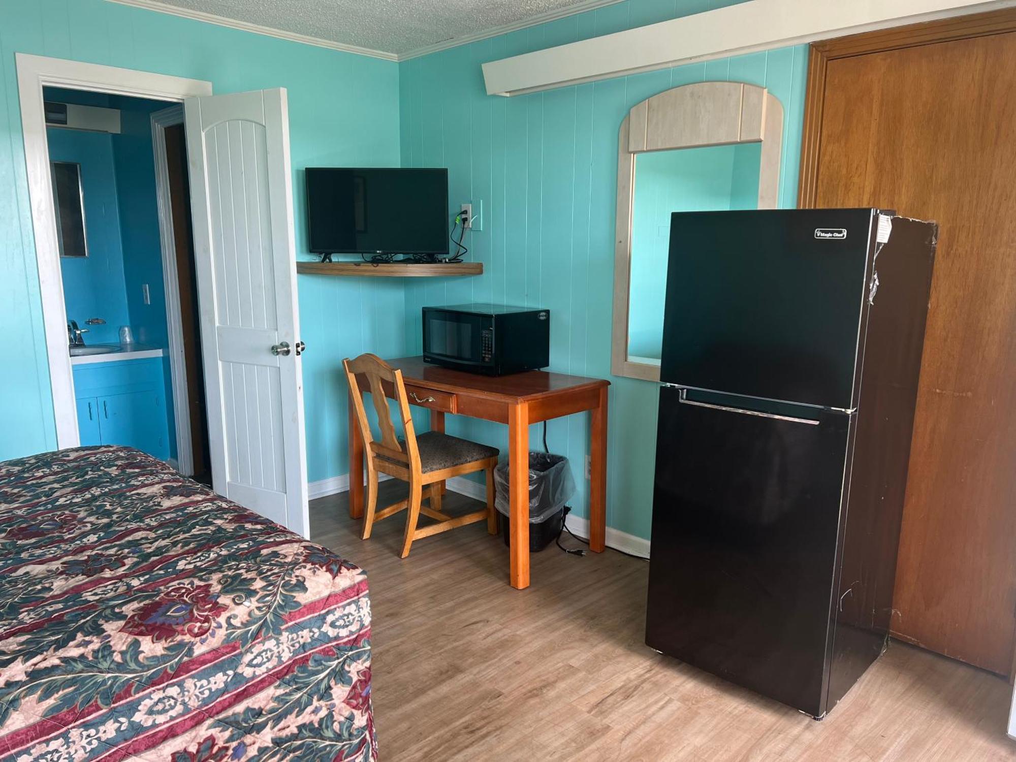 Pinelodge Motel Baxley Exterior photo
